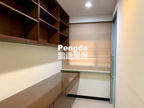 港墘捷運2+1房*大露台*